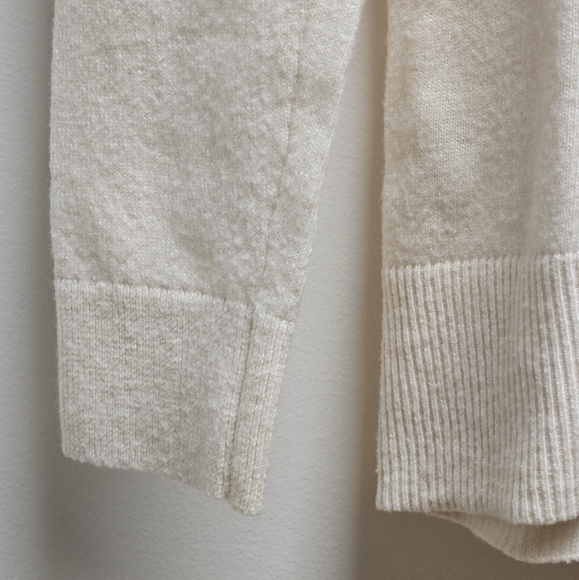 Loft Cream-Colored Eyelet Sweater in Women's Small - Picture 4 of 13